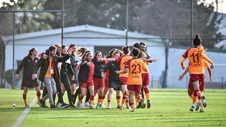 Kadın Futbol Süper Ligi’ndeki derbide gülen Galatasaray