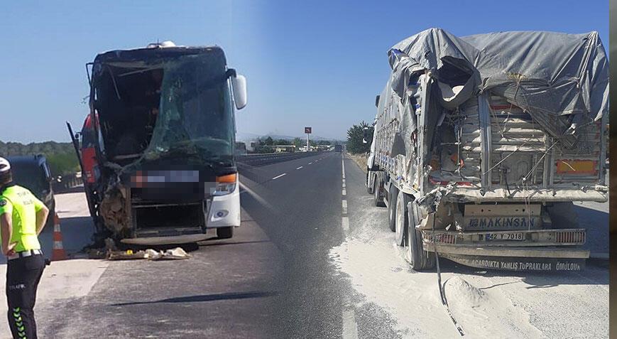 Akhisar’da yolcu otobüsü TIR’a çarptı Çok sayıda yaralı var