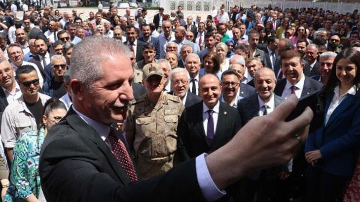 İstanbul Valiliği’ne atanan Davut Gül, Gaziantep’ten ayrıldı