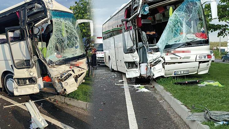 Kütahya’da işçi servisleri çarpıştı: 11 yaralı