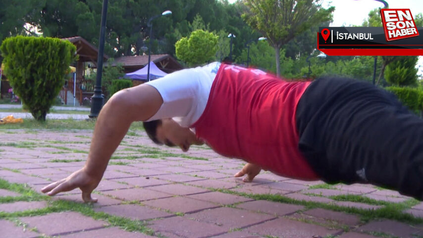 Mersinli rekortmen bu kez de ‘Başparmakla şınav çekme rekoru’ ile Guinness’e girdi