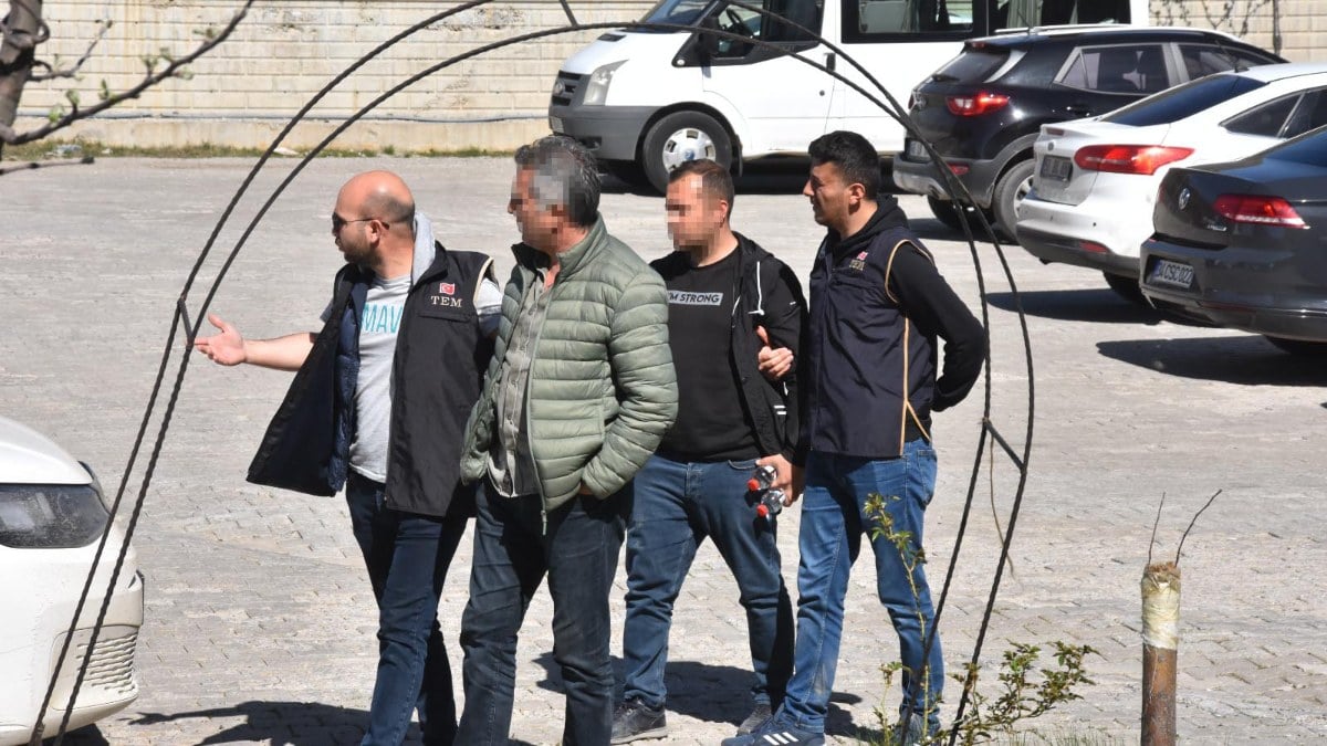 Emniyet verilerini paylaşan ‘Bombacı Mülayim’ ve 2 polis adliyede