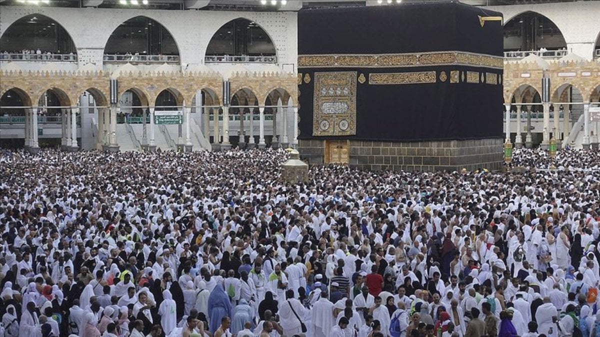 Diyanet’ten hac kurasıyla ilgili iddialara yanıt: Hiçbir ayrımcılık yok