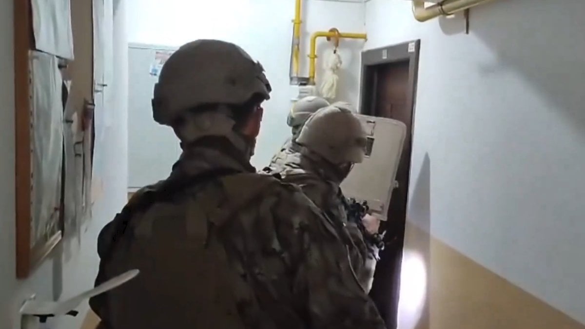 4 ilde KUYU operasyonu! Suç örgütü üyesi 30 kişi yakalandı