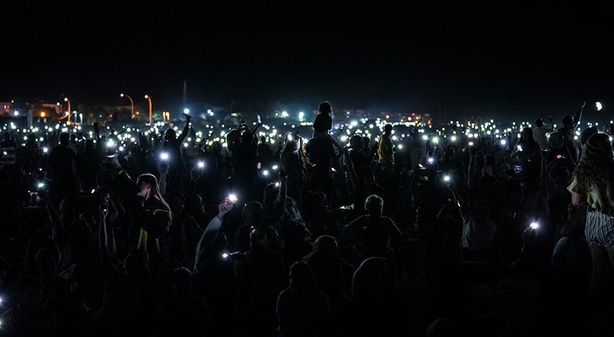 Karacabey sahilinde ‘Perseid meteor yağmuru’ izlendi! Büyüleyici görüntüler
